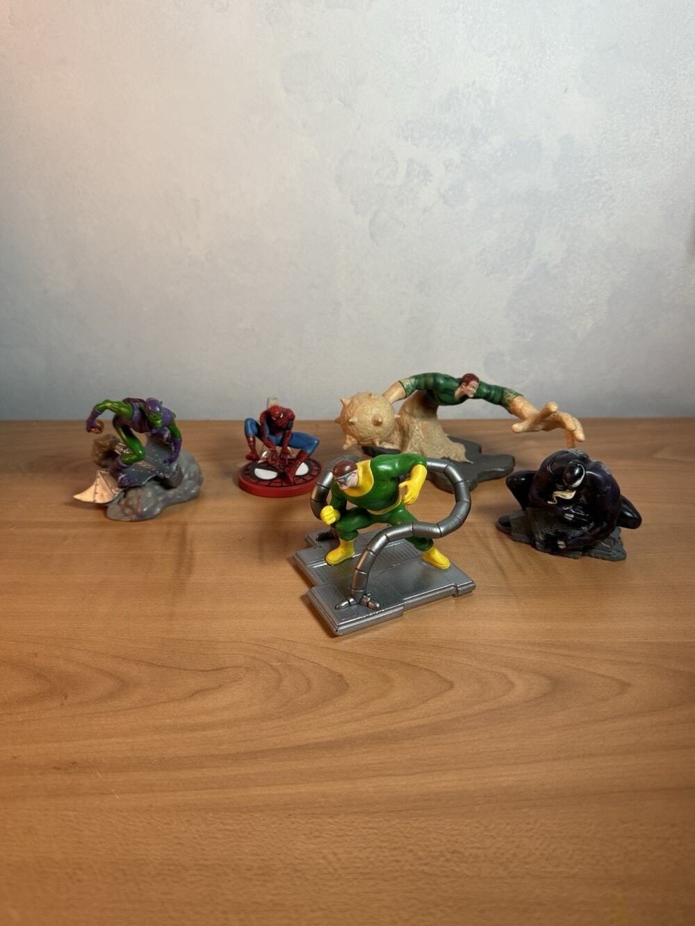 Marvel & Subs 2011 Action Figures Spiderman Doc Oc Venom Sandman Green Goblin